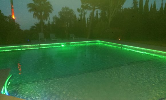Jardín y piscina RGB (Sotogrande)
